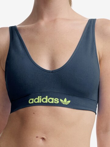 ADIDAS ORIGINALS Bustier BH ' Low Back ' in Blauw: voorkant