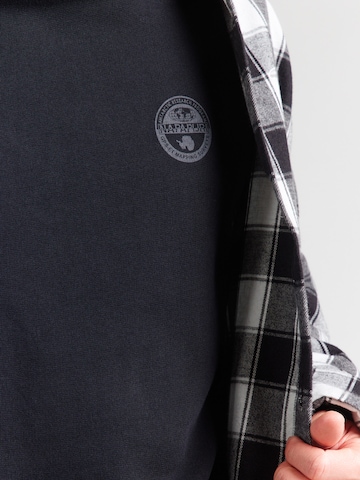 NAPAPIJRI Dressipluus 'BENDIL C', värv must