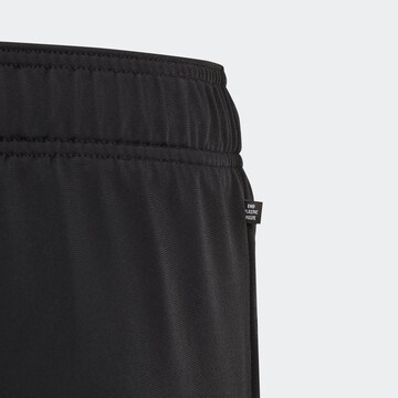 ADIDAS ORIGINALS Tapered Broek in Zwart