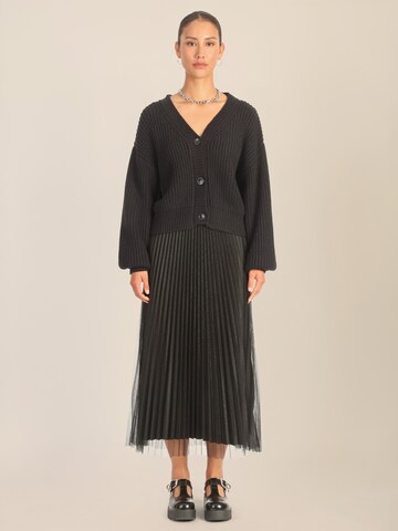 APART Knit Cardigan in Black