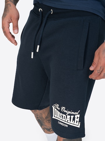 LONSDALE Normalny krój Spodnie funkcyjne 'HULTON' w kolorze niebieski