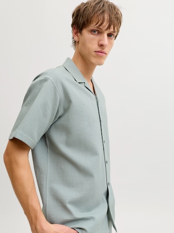 Fit confort Chemise 'JREBKORSO' JJ Rebel en bleu