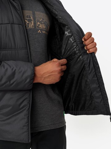 VAUDE Outdoor jacket 'Neyland' in Black