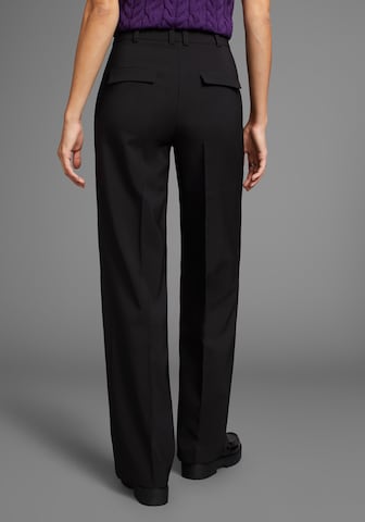 HECHTER PARIS Wide leg Pleated Pants in Black