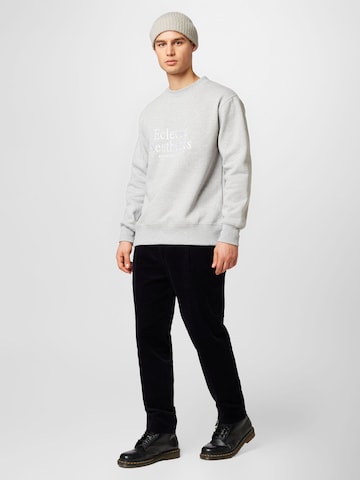 minimum Sweatshirt in Grey