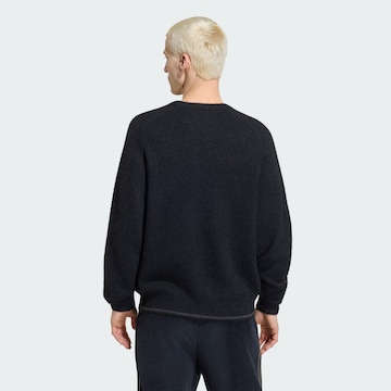 ADIDAS ORIGINALS Πουλόβερ '3 STRIPES FLUFFY KNIT CREW' σε μαύρο
