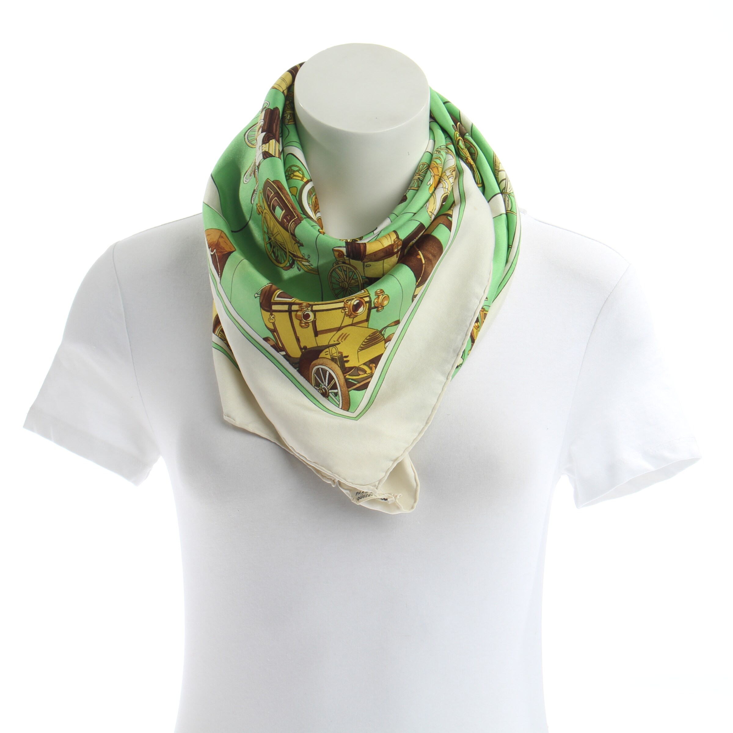 HERMÈS Tuch One Size in Mischfarben: Vorderseite