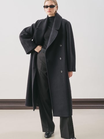 MANUKA Winter Jacket in Black