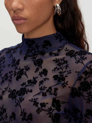 EDITED Toppi 'Fiore Longsleeve (floc mesh)' värissä sininen