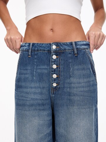 Pull&Bear Loosefit Jeans i blå