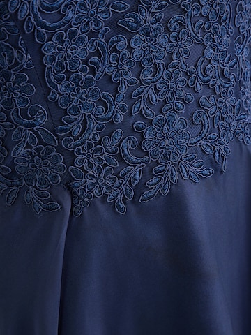 APART Iltapuku värissä sininen