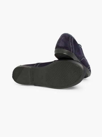 Scarpa bassa di Pisamonas in blu