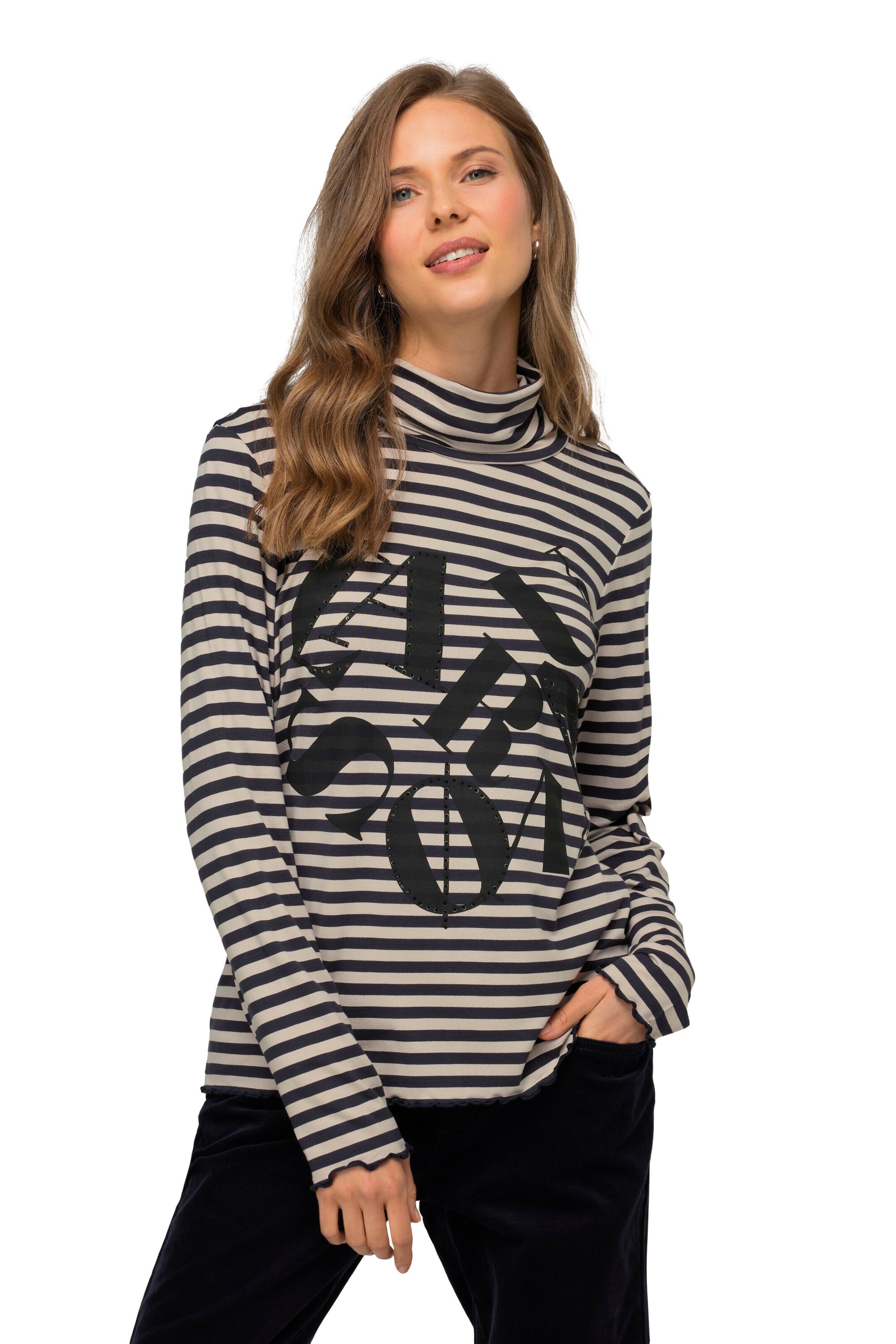 LAURASØN Shirt in Beige: front