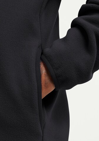 JACK WOLFSKIN Athletic Fleece Jacket in Black
