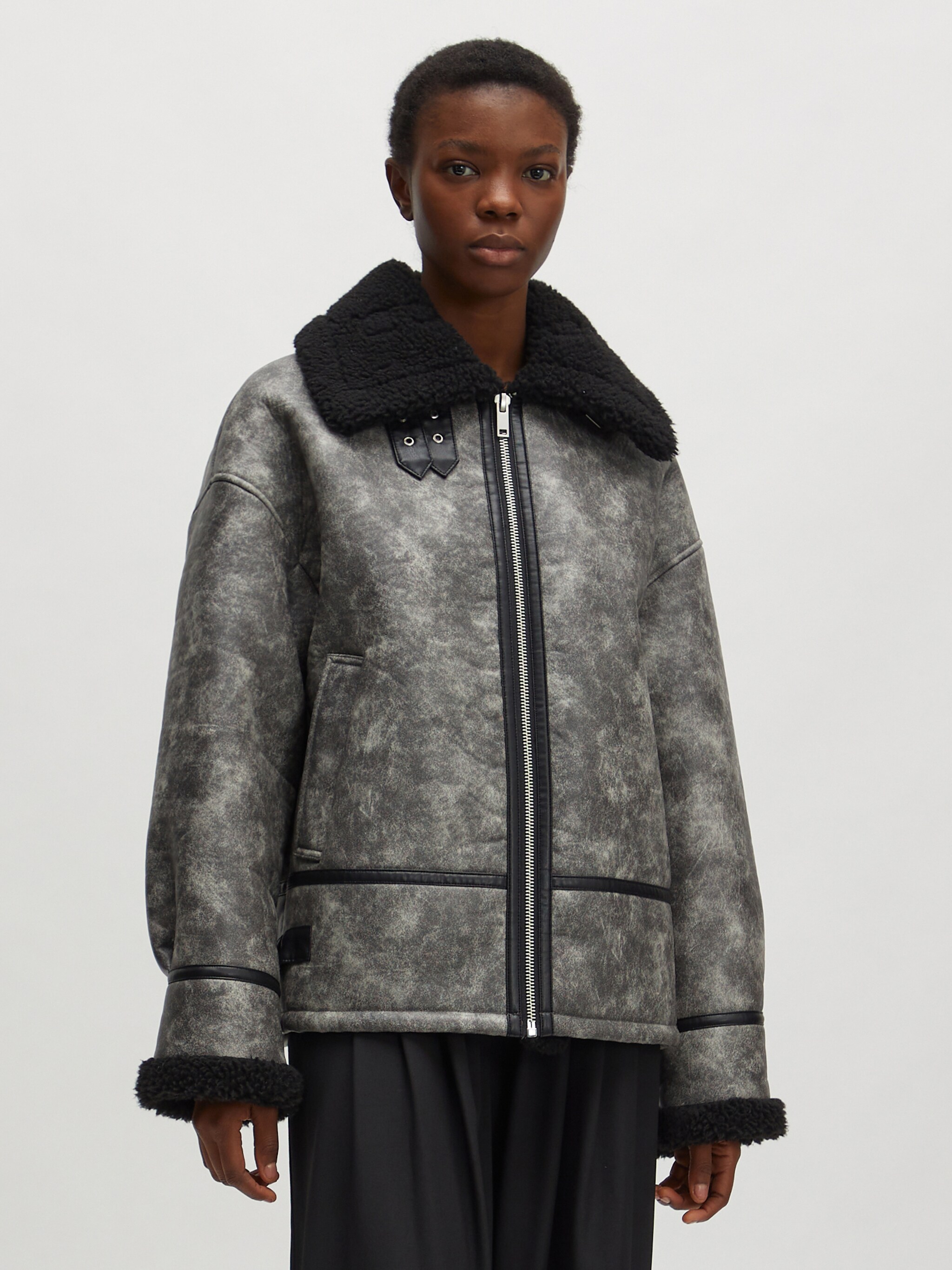 EDITED Produits Veste d’hiver 'Ivana' gris