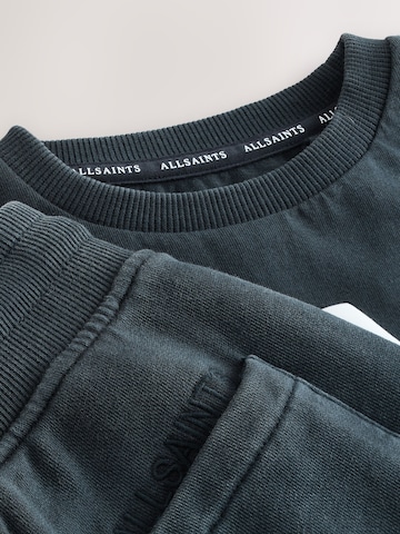 smALLSAINTS Set in Black