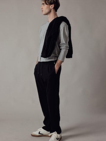 OWN Off With Nature Regular Broek 'Joggers in Interlock' in Zwart