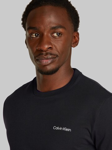 T-Shirt Calvin Klein en noir