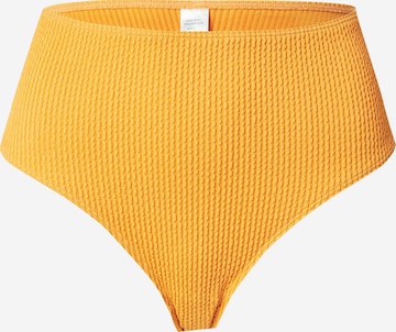 Monki Bikini Bottoms in Orange: front