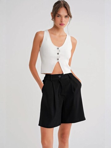 Loosefit Pantalon à pince MixRay en noir : devant