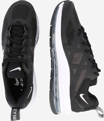 Baskets basses 'Genome' Nike Sportswear en noir