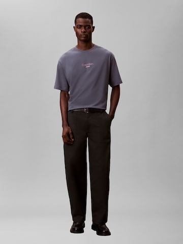 Maglietta di Calvin Klein Jeans in grigio