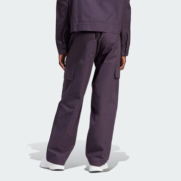 ADIDAS ORIGINALS Loosefit Cargobroek 'Premium Essentials' in Lila