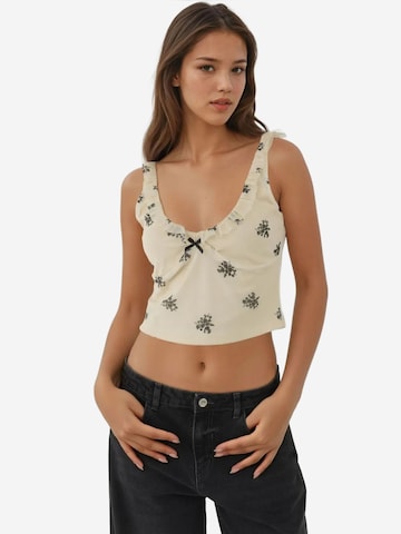 Hiccup Top in Wit: voorkant