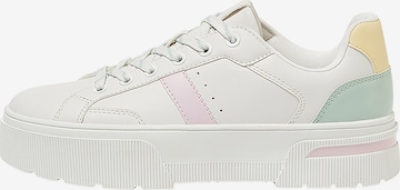 Pull&Bear Sneaker in Weiß