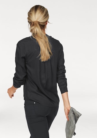 AJC Bluse in Schwarz