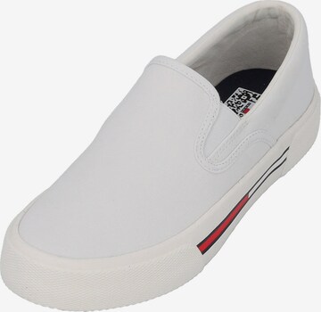 Chaussure basse 'EN0EN02088' TOMMY HILFIGER en blanc : devant