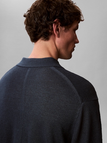Coupe regular T-Shirt Calvin Klein en bleu