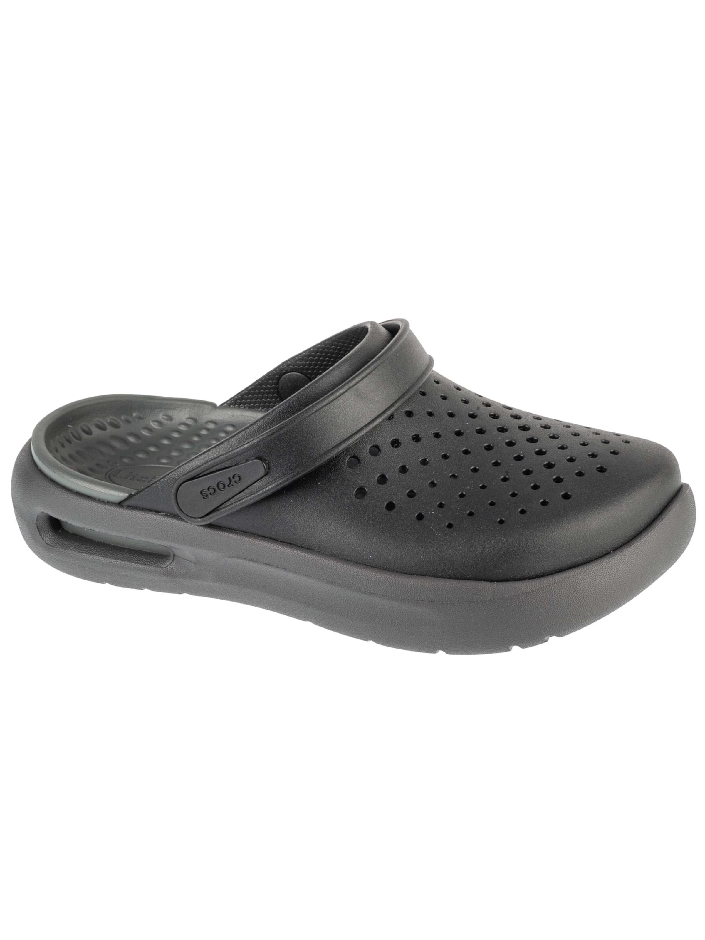 Crocs Clogs in Black: front