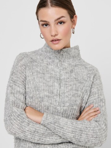 ONLY Sweater 'Emily' in Grey