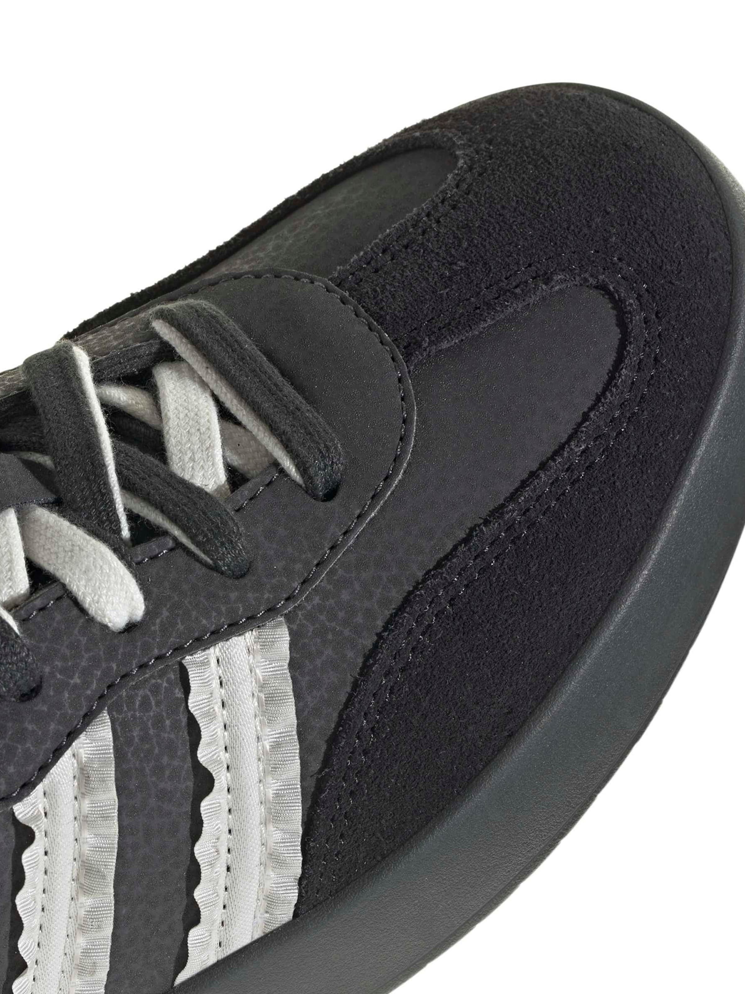Baskets basses 'BARREDA' ADIDAS SPORTSWEAR en noir