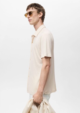 MANGO MAN Regular fit Button Up Shirt in White