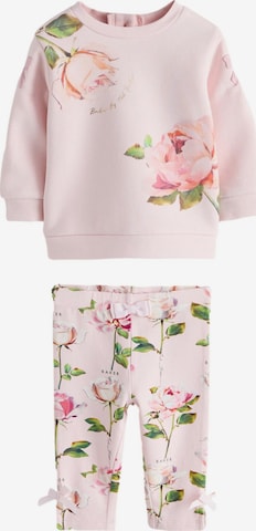 Baker by Ted Baker Setti värissä vaaleanpunainen: etupuoli