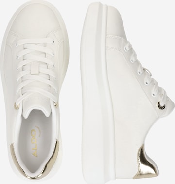 Sneaker bassa 'REIA' di ALDO in bianco