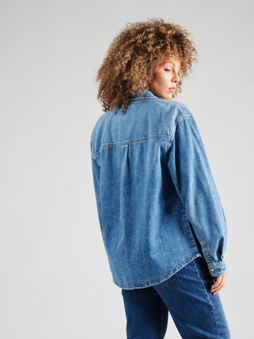 ONLY Carmakoma Blus i blå
