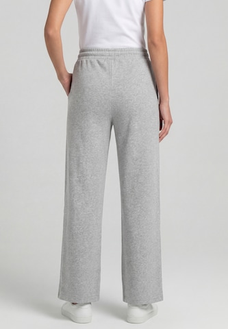 KIANNA - Loosefit Pantalón en gris