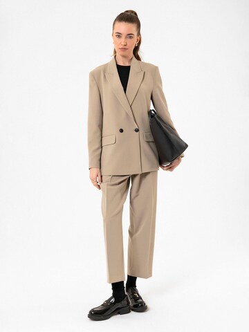 Blazer 'Bianca' di Antioch in beige