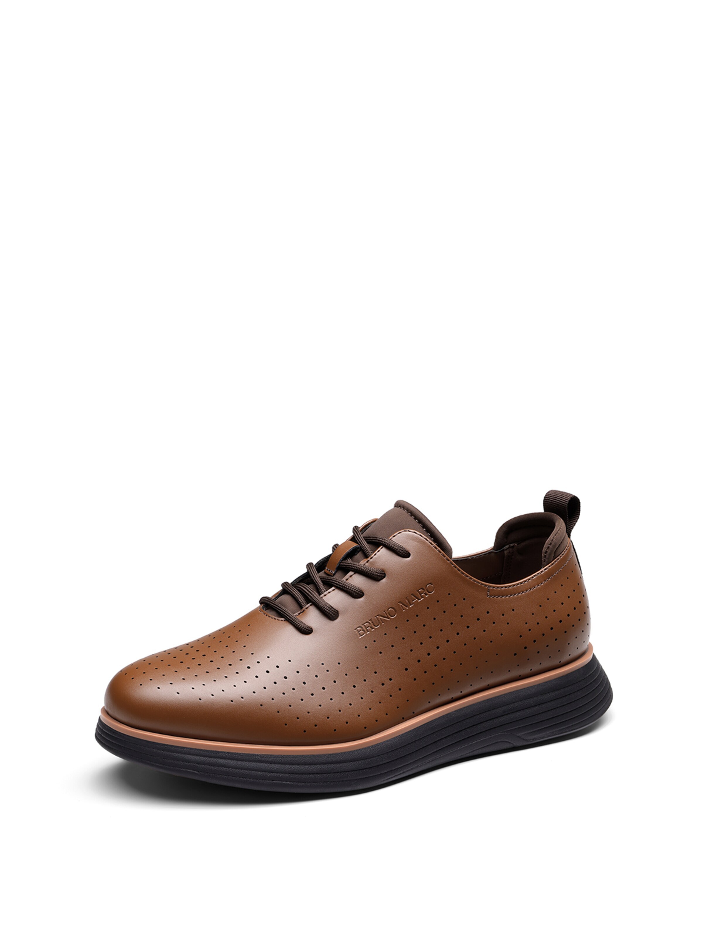 Scarpa stringata di Bruno Marc in marrone: frontale