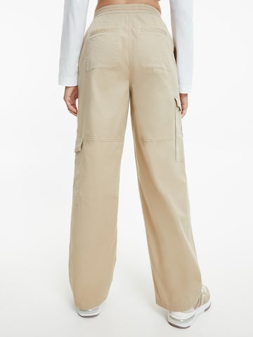 Calvin Klein Jeans Loose fit Cargo trousers in Beige