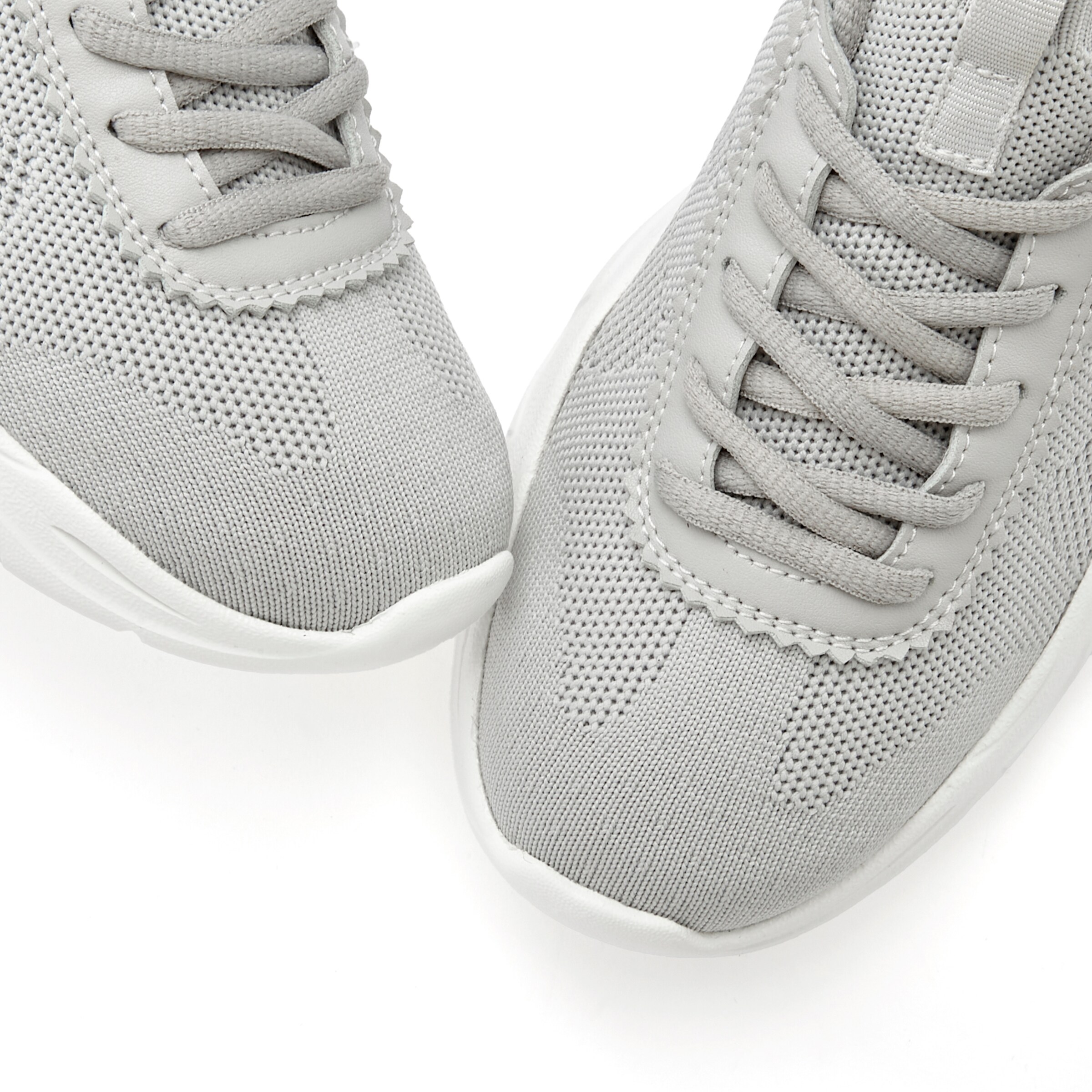 Chaussure de sport LASCANA ACTIVE en gris