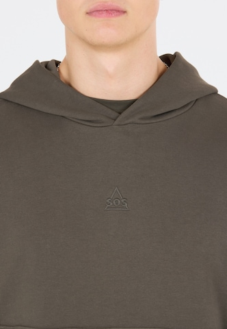 SOS Sweatshirt 'Bovec' in Bruin