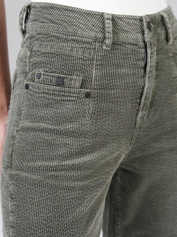 M.O.D MIRACLE OF DENIM - Pierna ancha Vaquero en verde