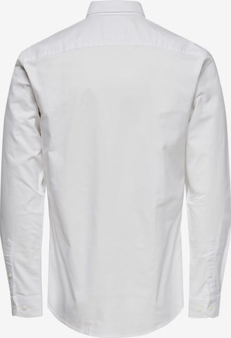 Only & Sons - Ajuste regular Camisa 'Neil' en blanco