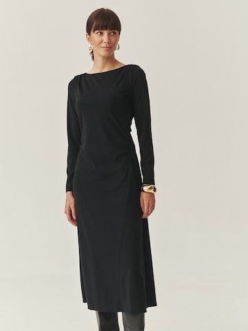 TATUUM Damenkleid Wirkware GARANA in Schwarz: Vorderseite