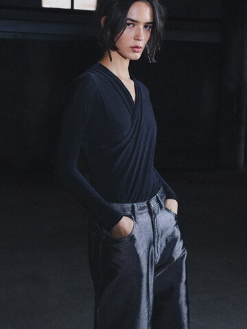 Pull&Bear Body in Zwart