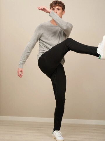 TEESHOPPEN Regular Trousers ' The Original ' in Black